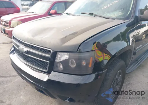 2008 Chevrolet Tahoe Ls из США, поврежденный, VIN 1GNFC13C38R237657